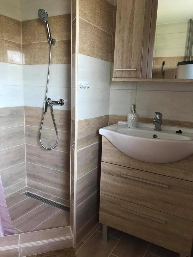 Royal De Lux Apartment Hajduszoboszlo Ngoại thất bức ảnh